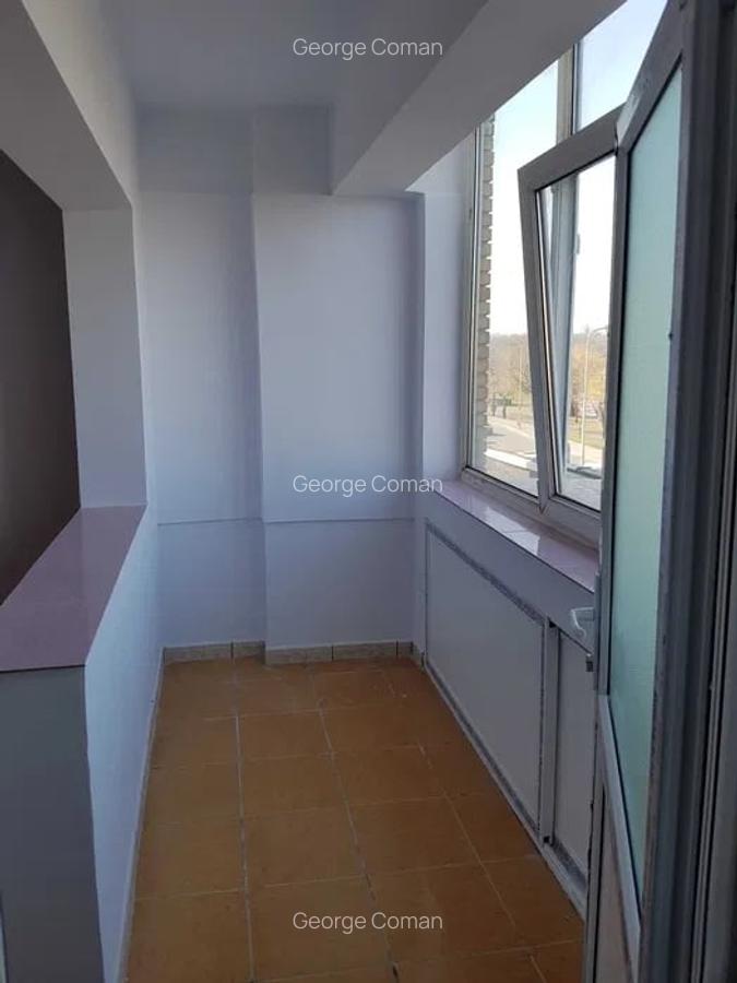 ZONA PELICAN- 2 CAMERE DECOMANDAT,ETAJ 2 - 2