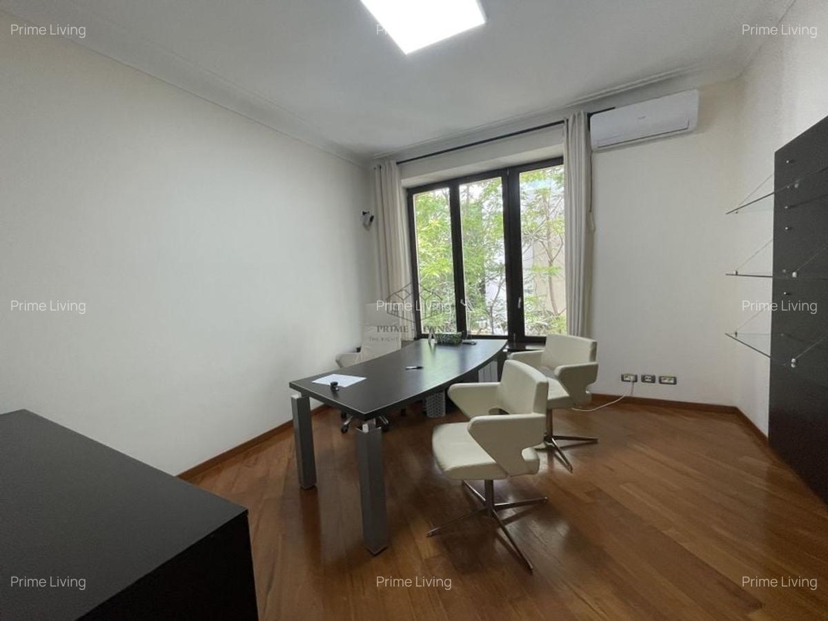 SPATIU DE BIROU/ COMERICIAL DE 160 MP LA INCHIRIERE PE CALEA VICTORIEI - 9