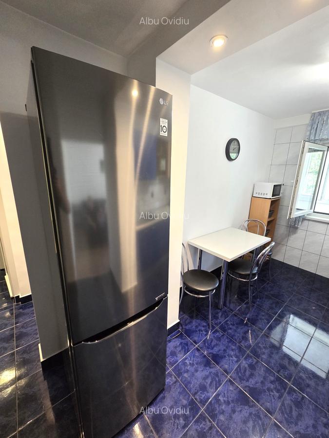 Piata Sudului, Oltenitei, 2 camere decomadat, renovat, parcare - 16