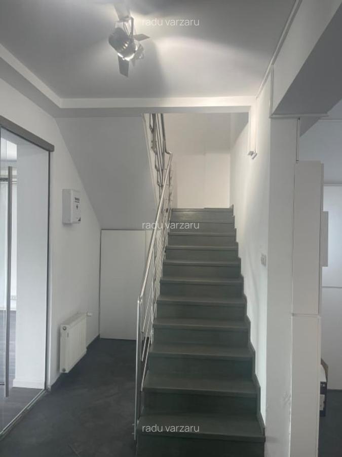 Piata Unirii /Spatiu de birouri/Metrou/Proprietar - 7