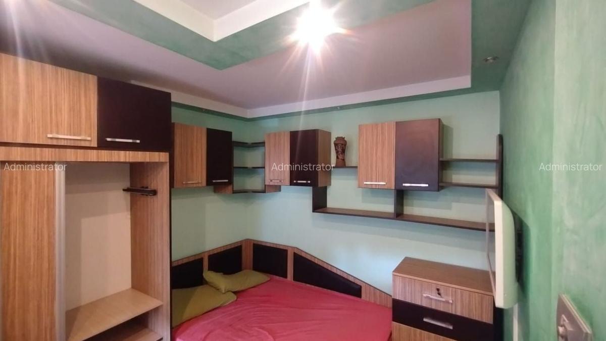 Apartament 3 camere Casa de Cultura - 8