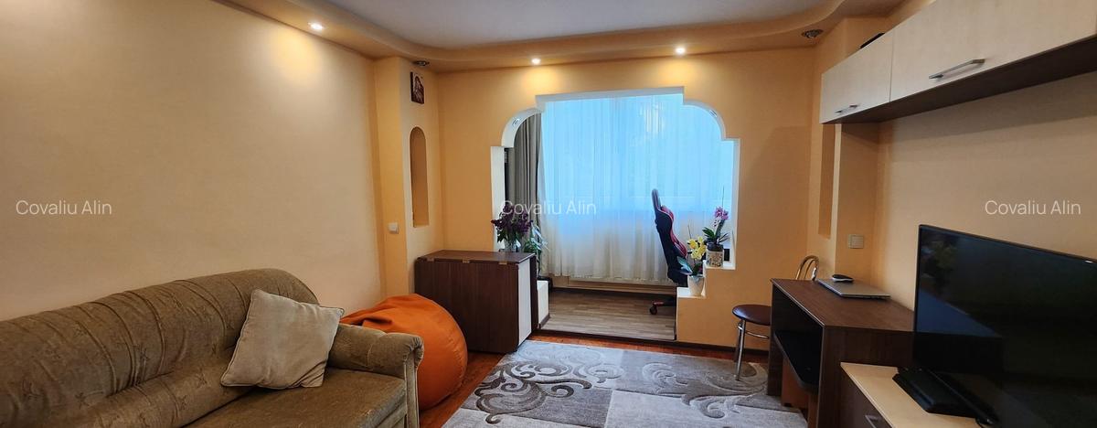 Apartament 3 camere situat in Racadau,  etaj 1, doua locuri de parcare! - 2
