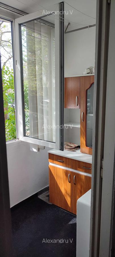 Apartament cu 2 camere decomandat, mobilat în Progresul - 3