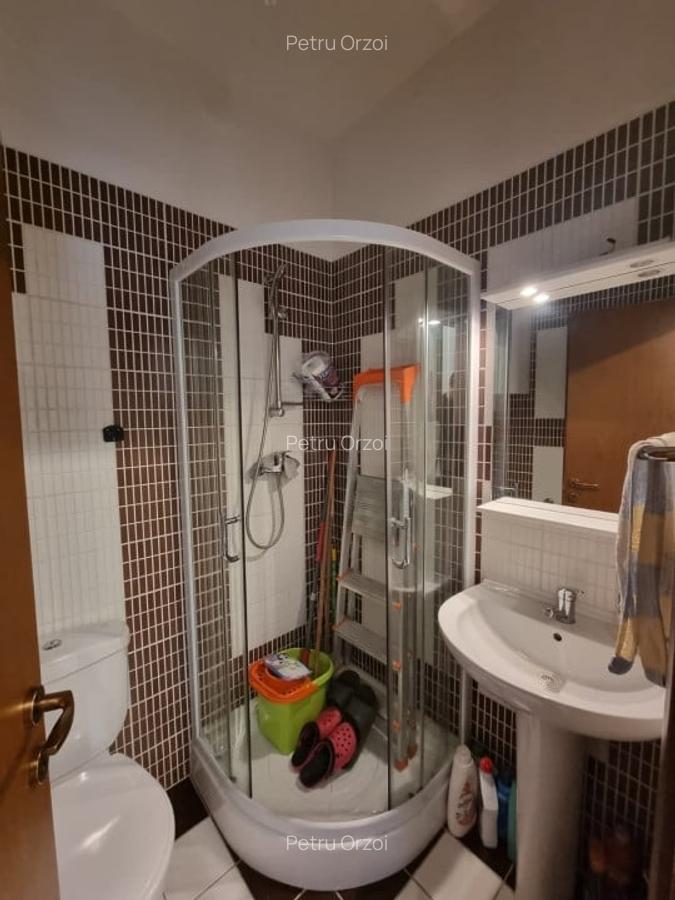 Apartament 3 cam. Otopeni, et. 1, mobilat-utilat, loc parcare - 10