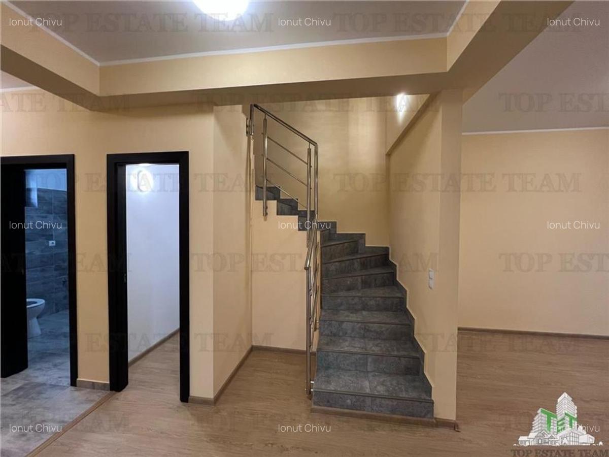 Casa Individuala cuplata Living generos, 4 camere, asfalt, STB si canalizare int - 16