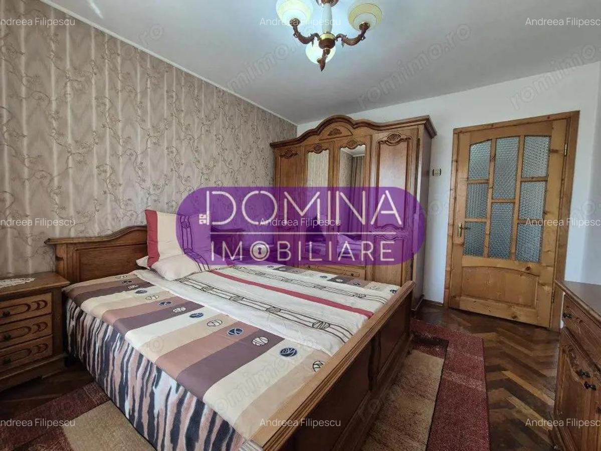 Apartament 3 camere, str. Nicolae Balcescu, zona centrala - 2