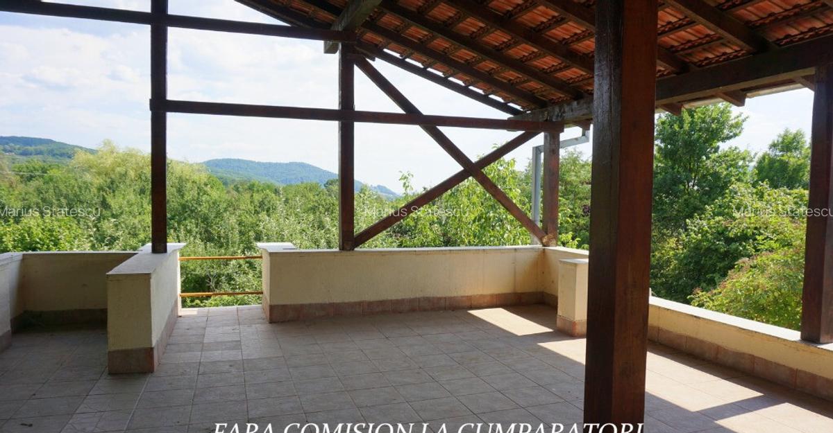 VILA SPECTACULOASA, TEREN 2328 MP - 16 VILA SPECTACULOASA, TEREN 2328 MP - 16