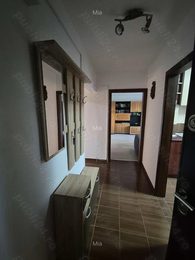 Proprietar inchiriez apartament 3 camere parc Bucovina - 2