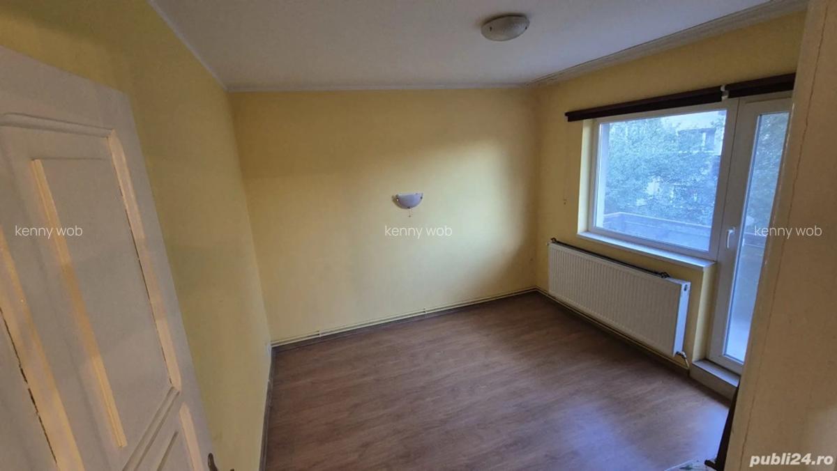 Vand apartament cu 3 camere, situat la etajul 2 din 4, in zona Lipovei - 9