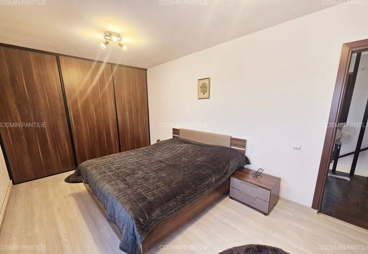 Casa Modernă, curte cu foișor-Mogoșoaia,  Șos. Bucuresti-Targoviste - 12