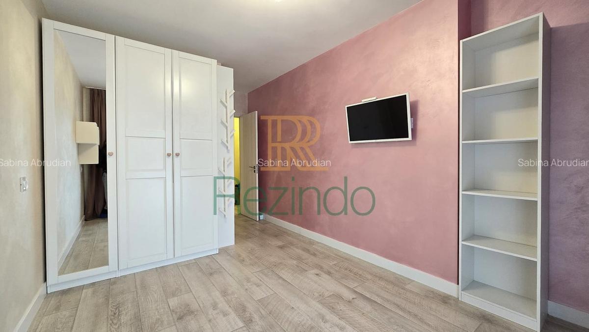 3 camere, terasa 14mp | Premium | De mutat in ansamblu inchis | VIDEO - 8 3 camere, terasa 14mp | Premium | De mutat in ansamblu inchis | VIDEO - 8