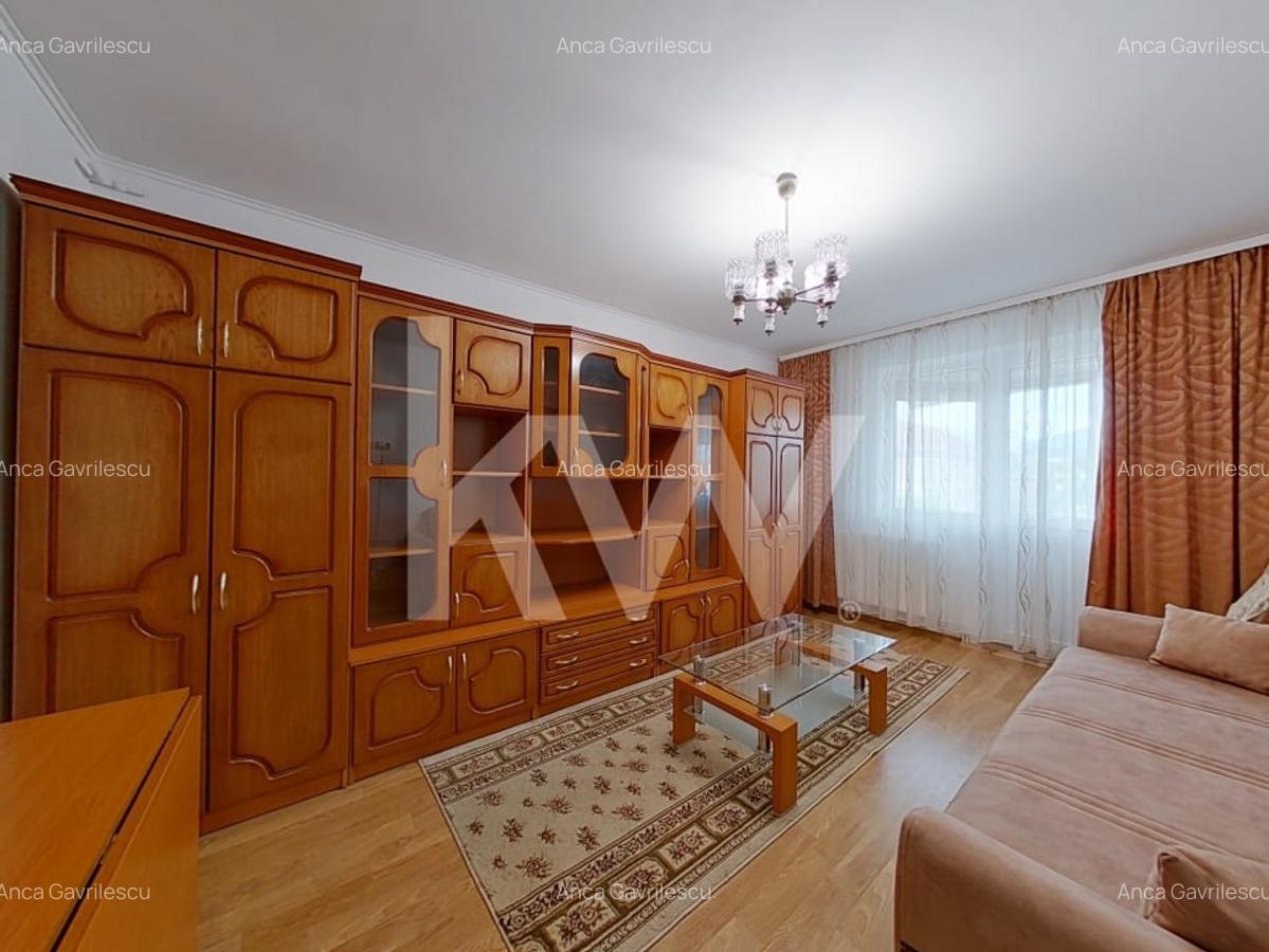 Inchiriere apartament cu 3 camere, mobilat si utilat - zona Tractorul - 3