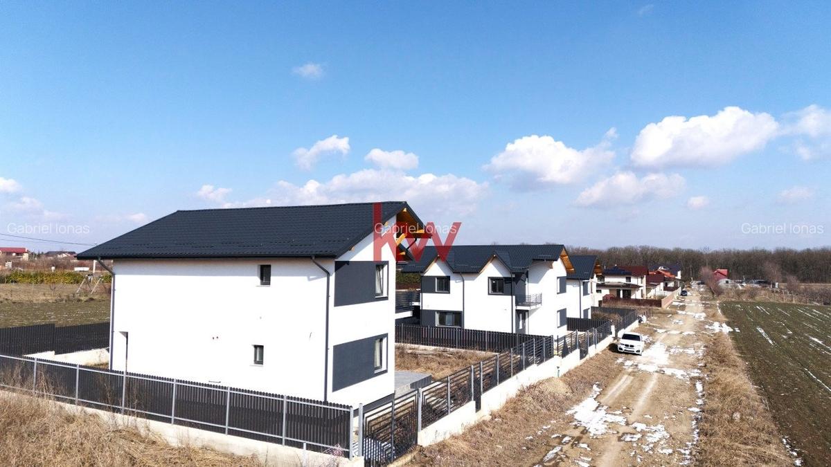 Vila 4 Camere, 2 Bai, Teren 469 mp Breazu, Copou, Padurea Marzesti - 3