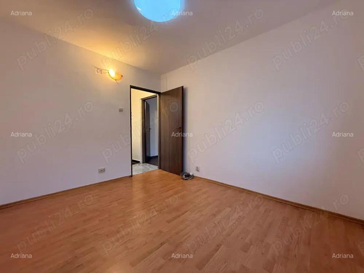 Apartament 3 camere decomandat etaj 3 amenajat zona Lipovei - 6