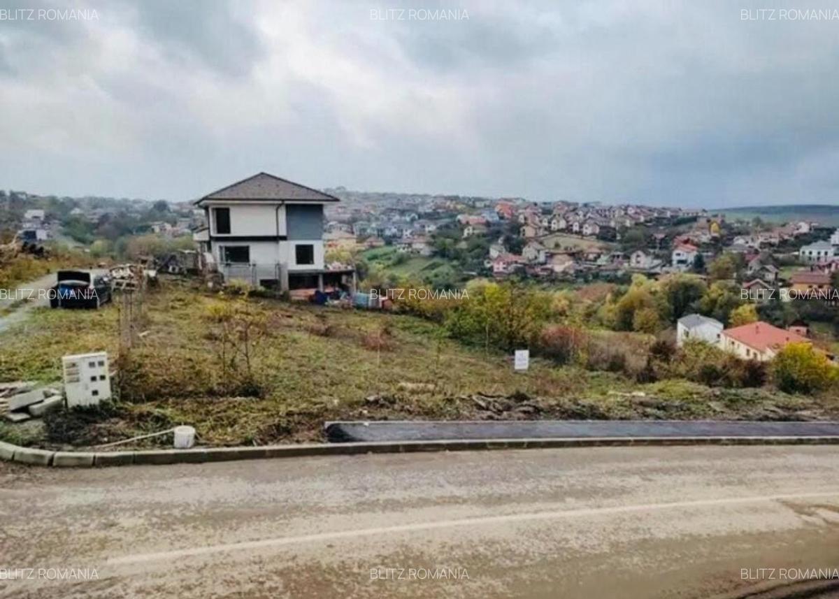 Teren cu priveliste, utilitati, 527mp, zona Dezmir - 1