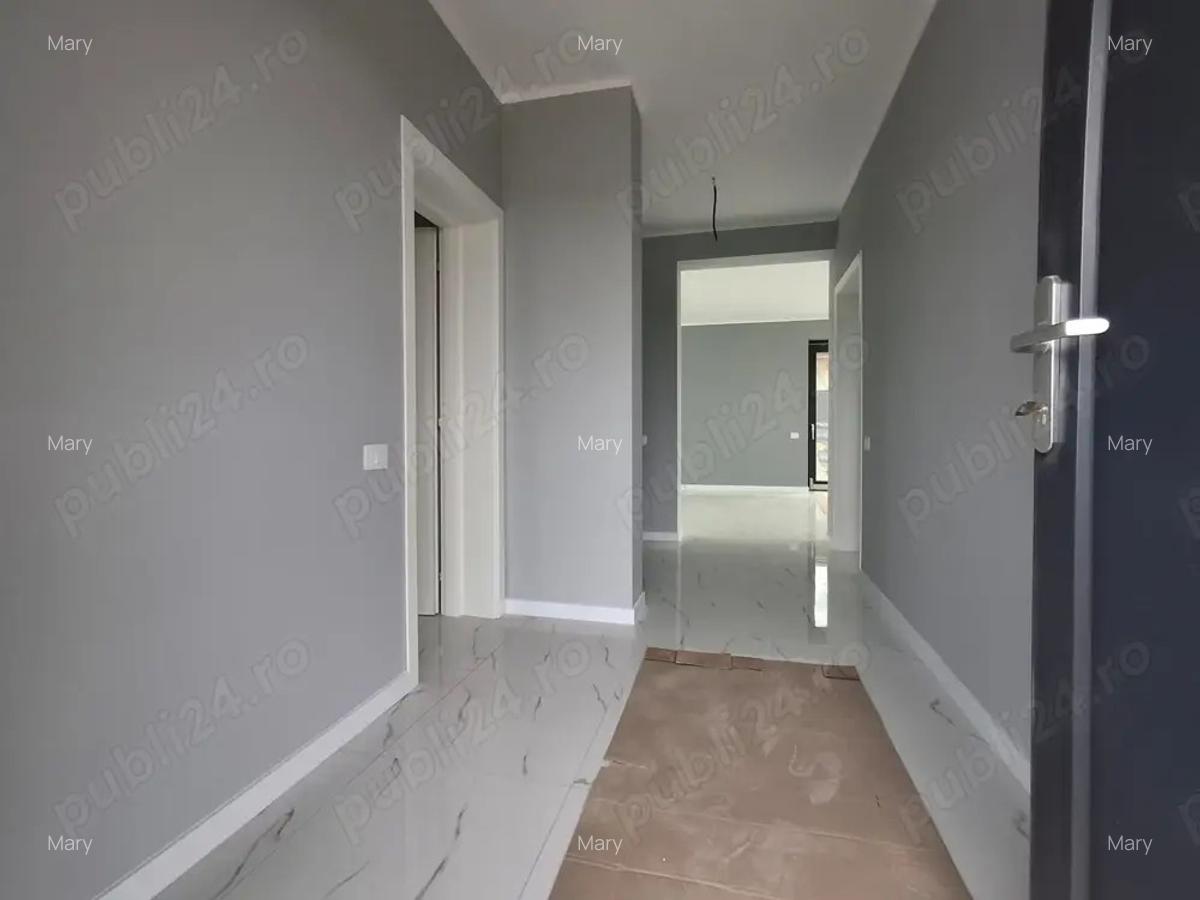 Casa de LUX construita si finisata impecabil! 4 camere 2bai si dresing Bucium Visani MUTARE IMEDIATA - 2