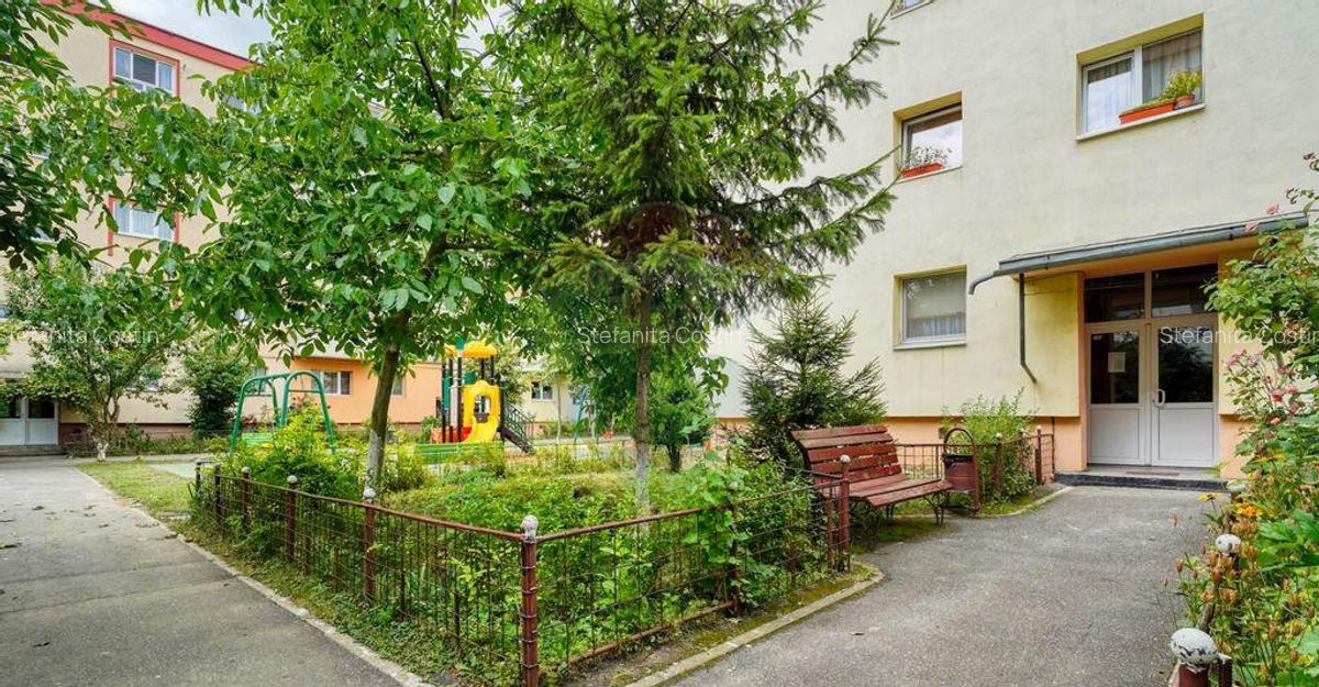 Apartament cu 3 camere de vanzare in zona Central - 11