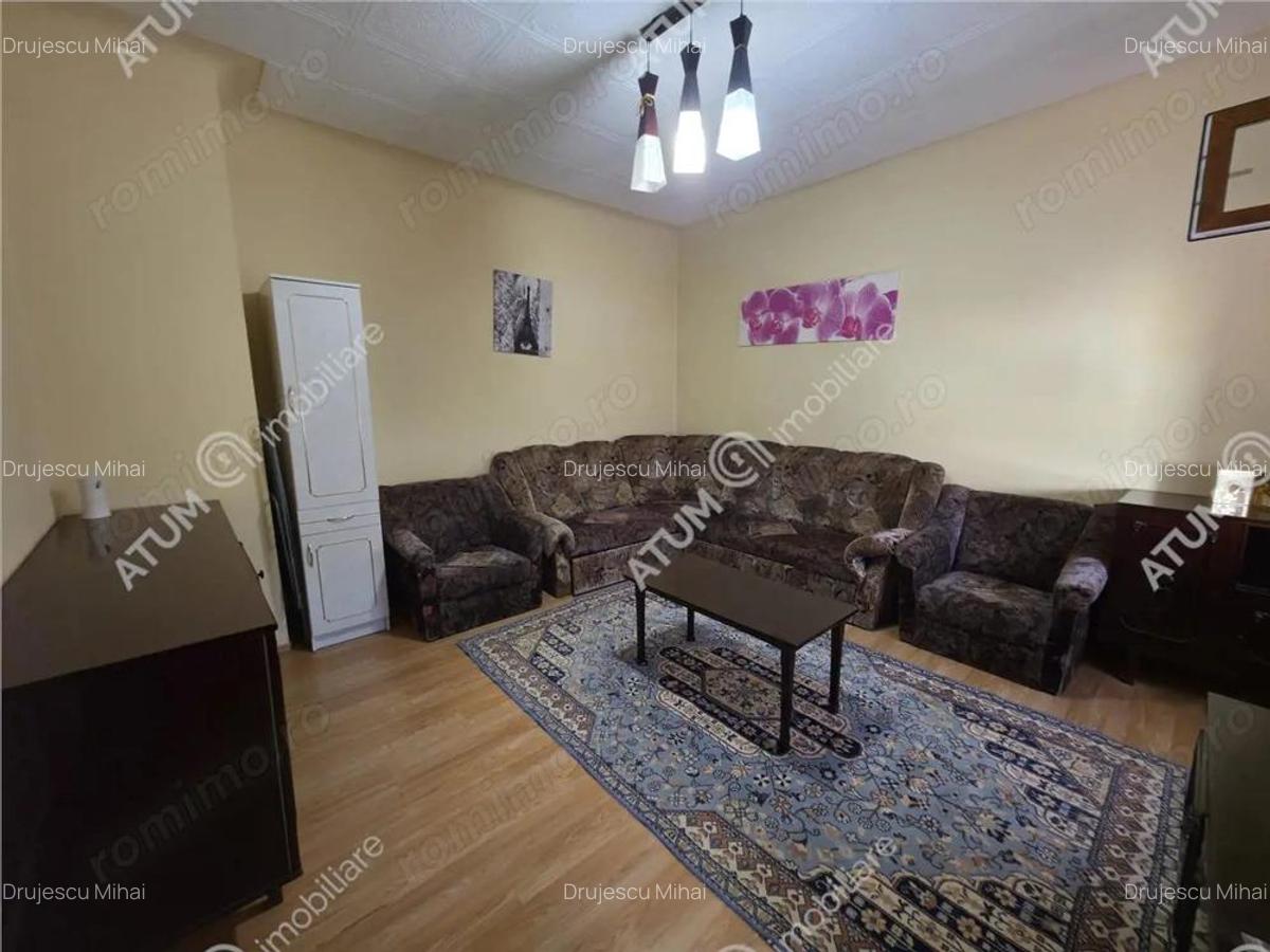 Apartament la casa cu 3 camere decomandate in zona Terezian din Sibiu - 2