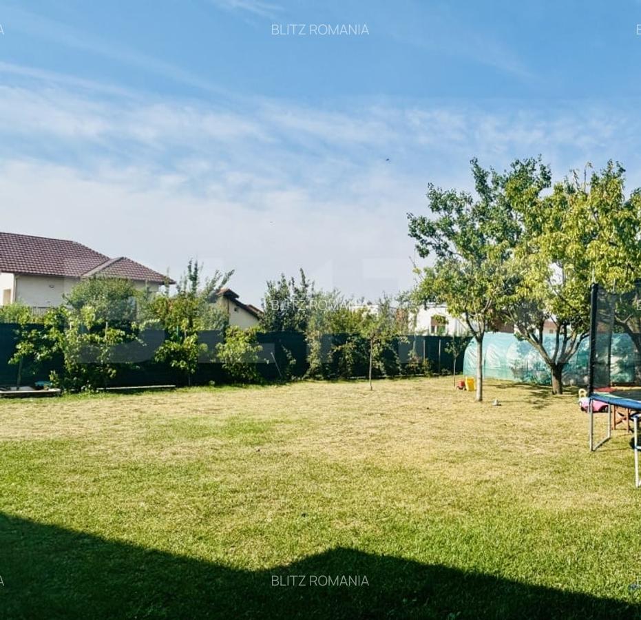 Vila contemporana cu 5 dormitoare, 5 bai si teren de 920 mp - 13