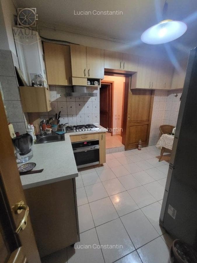 Apartament cu 3 camere circular, mobilat în 13 Septembrie - 7