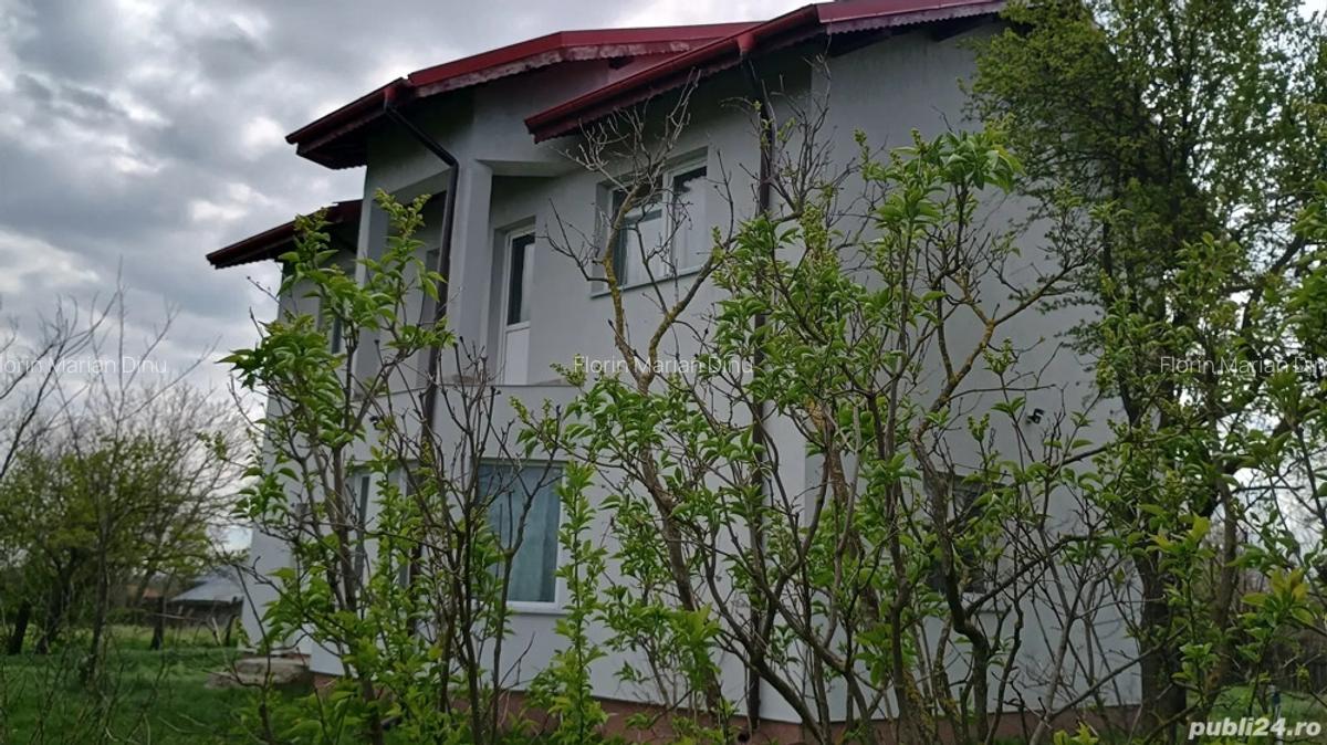 Casa de vanzare langa Bucure?ti - 2