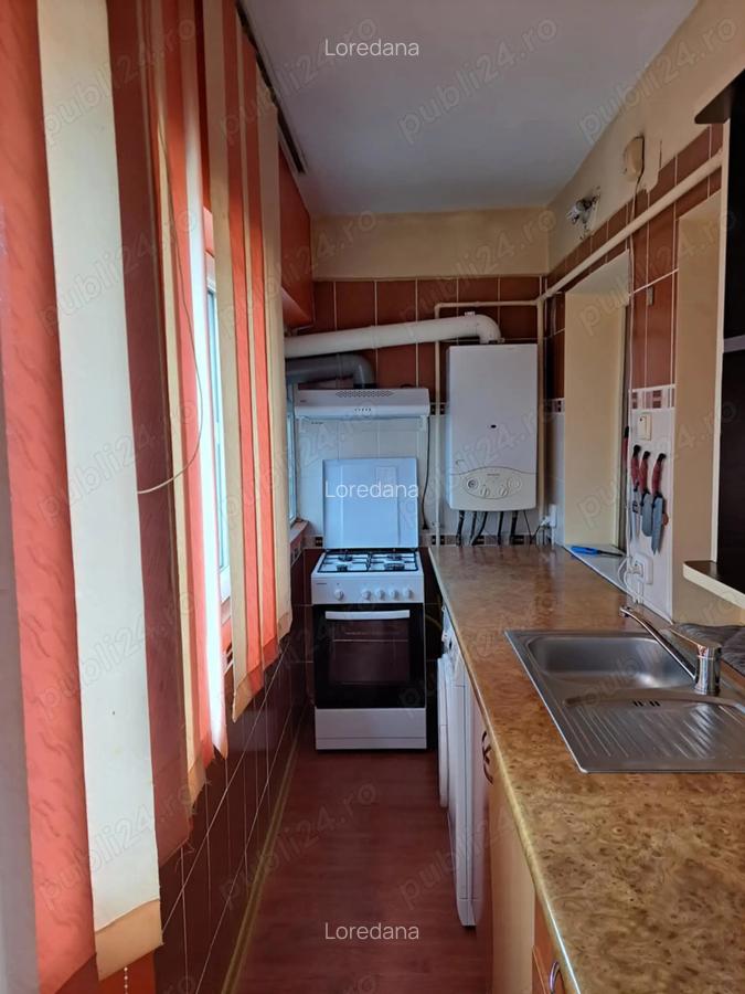 Ofer spre inchiriere apartament cu 2 camere in Targu Jiu- centru. - 4
