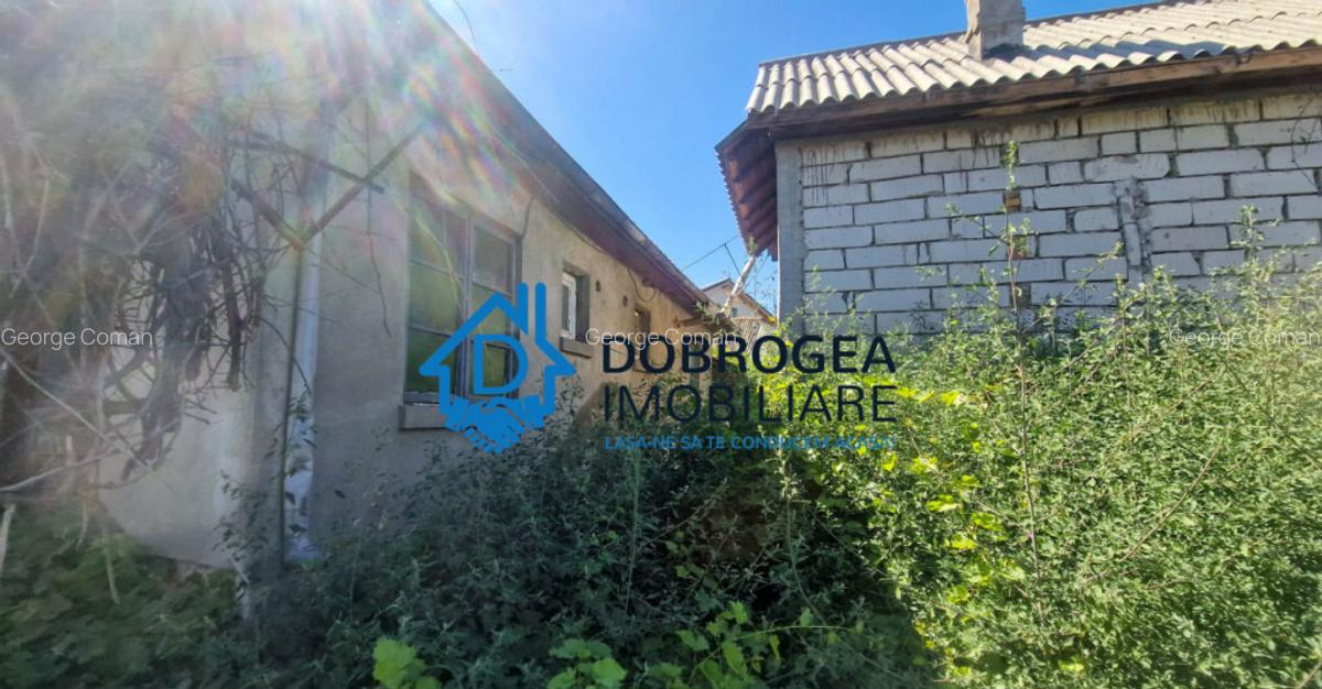 ZONA CENTRALA- CASA BATRANEASCA, TEREN 490 MP, DESCHIDERE 2 - 2
