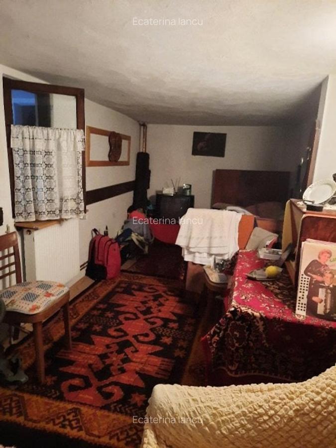 Casă cu 4 camere în Cocorăștii Colț - 15