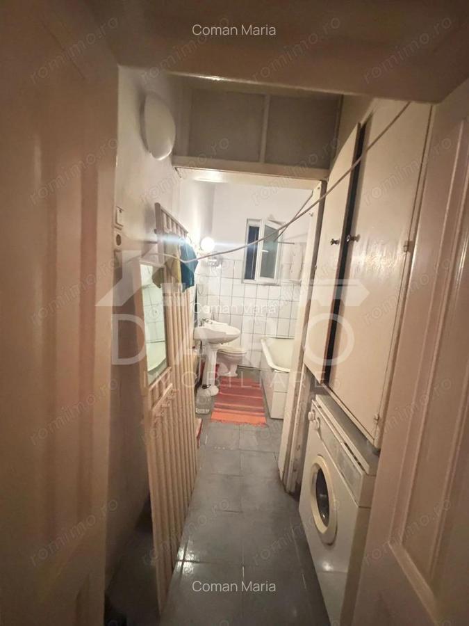 Casa primitoare, aproape de centru Str. Spitalul Vechi - 9