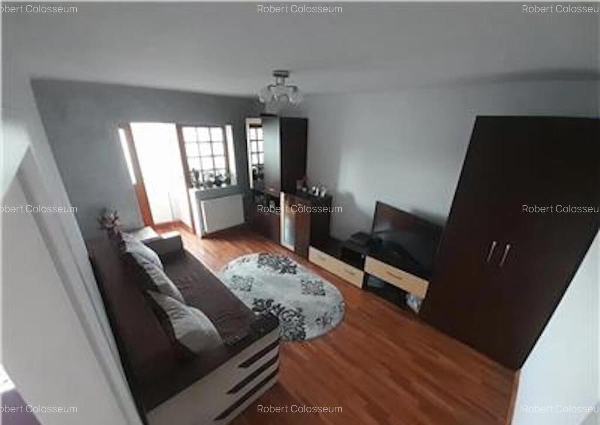 Apartament cu 2 camere, decomandat - zona Stupini - 2
