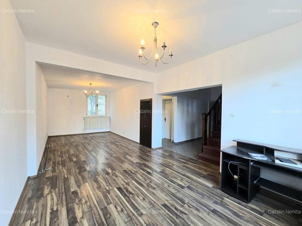 Apartament cu 6 camere nedecomandat în Moșilor - 4