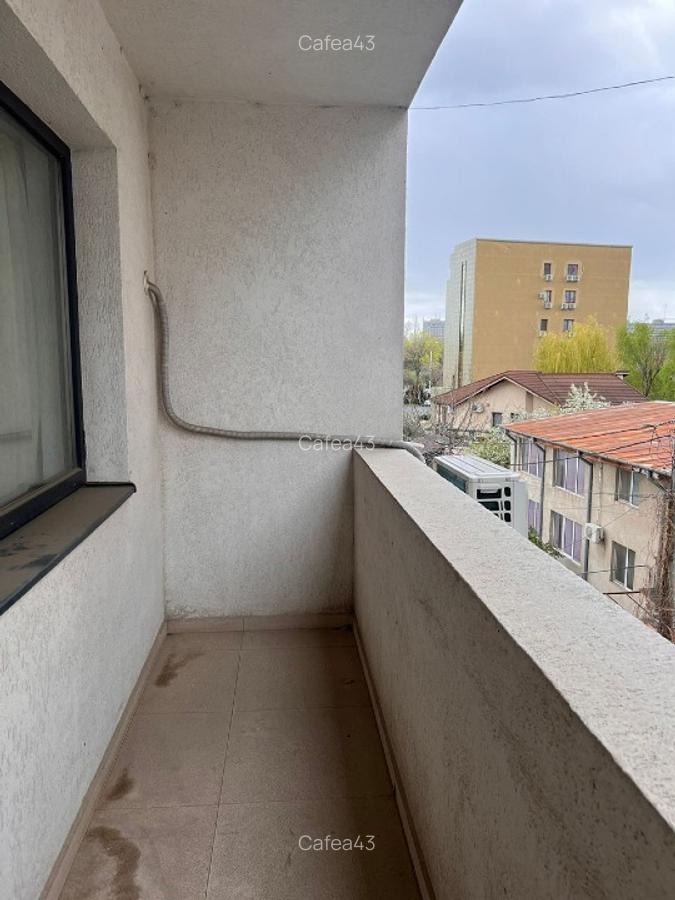 Proprietar inchiriez garsoniera grozavesti linga regie rezidence - 5