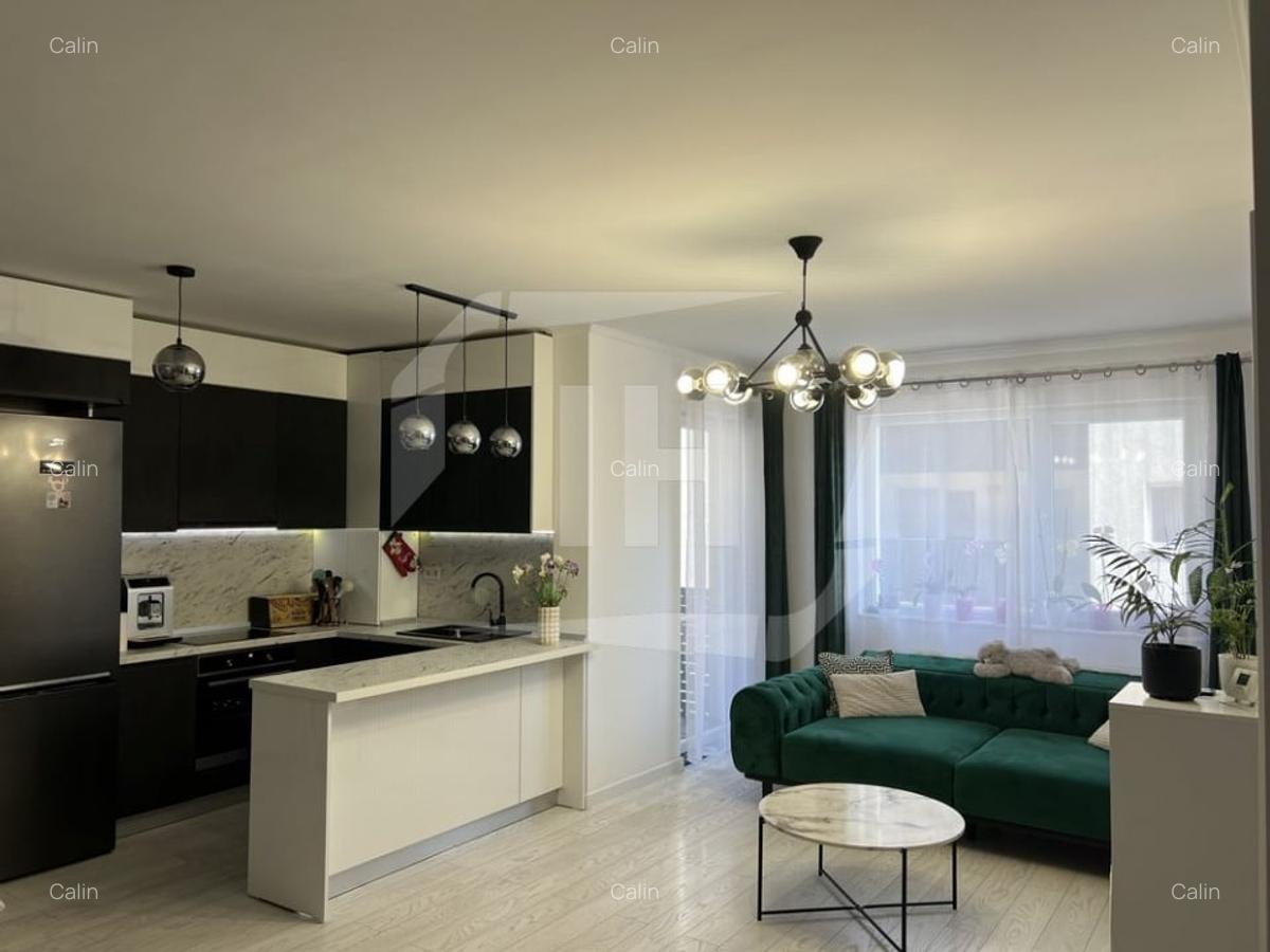 Apartament 3 camere 2 bai, parcare, zona Vivo - 1