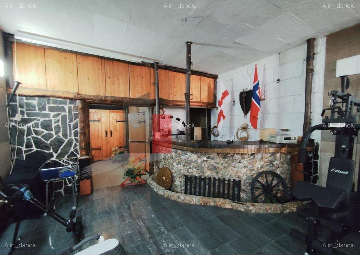 Spatiu comercial de inchiriat in Giulesti (langa stadion,... - 1 Spatiu comercial de inchiriat in Giulesti (langa stadion,... - 1