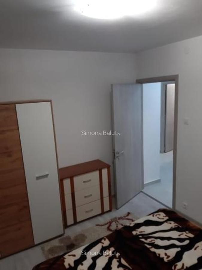 Vanzare apartament 3 camere metrou Gorjului - 6