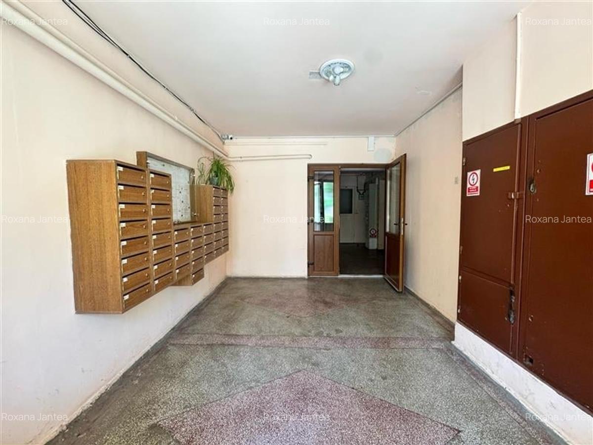 Apartament cu 3 camere semidecomandat, mobilat în Astra - 9