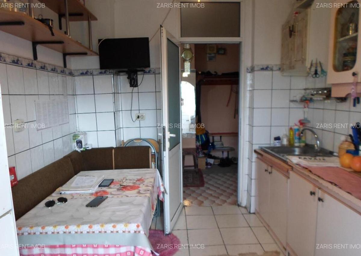 Apartament 3 camere, decomandat in Ploiesti, 9 Mai - 5