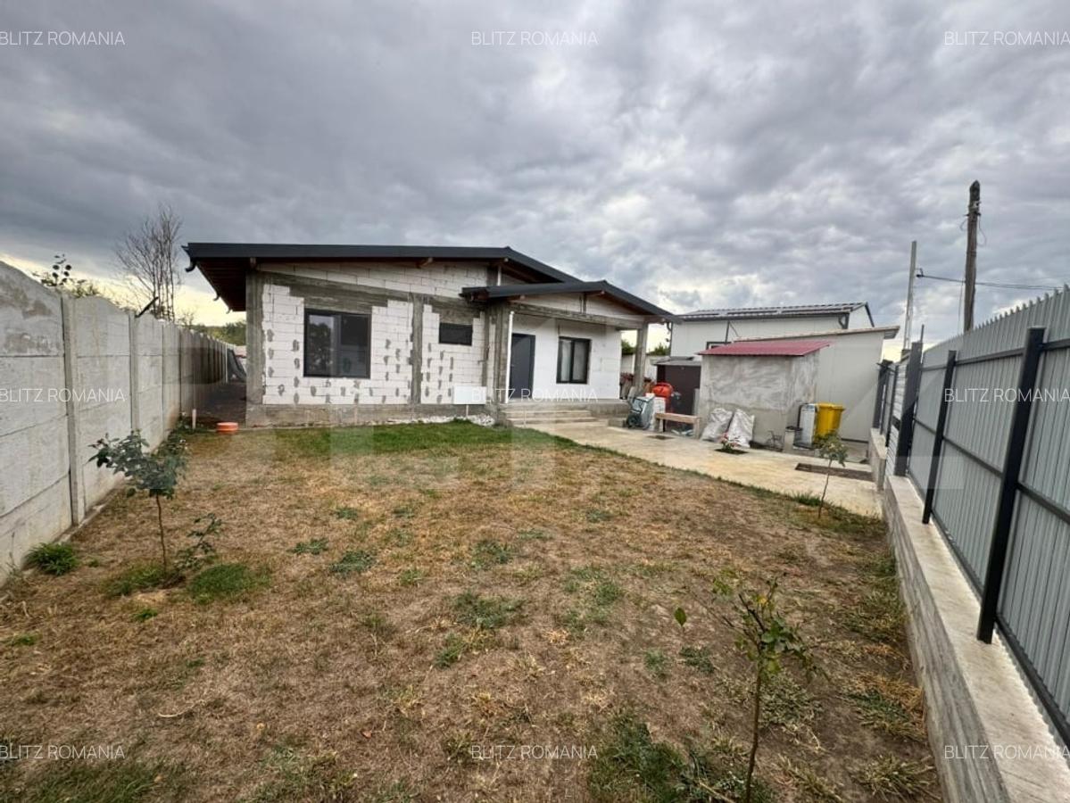 Casa de vanzared, 130 mp utili, strada Eroilor - 6