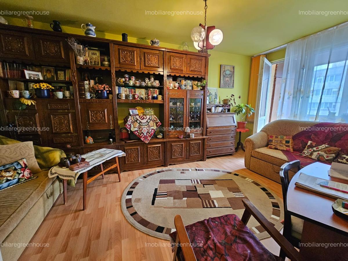 Apartament 2 camere,decomandat, Bulevardul Iuliu Maniu - 1