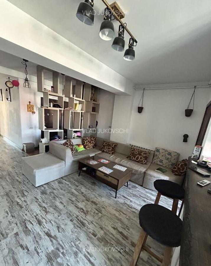 Apartament/Duplex 6 camere zona Primo - 1 Apartament/Duplex 6 camere zona Primo - 1