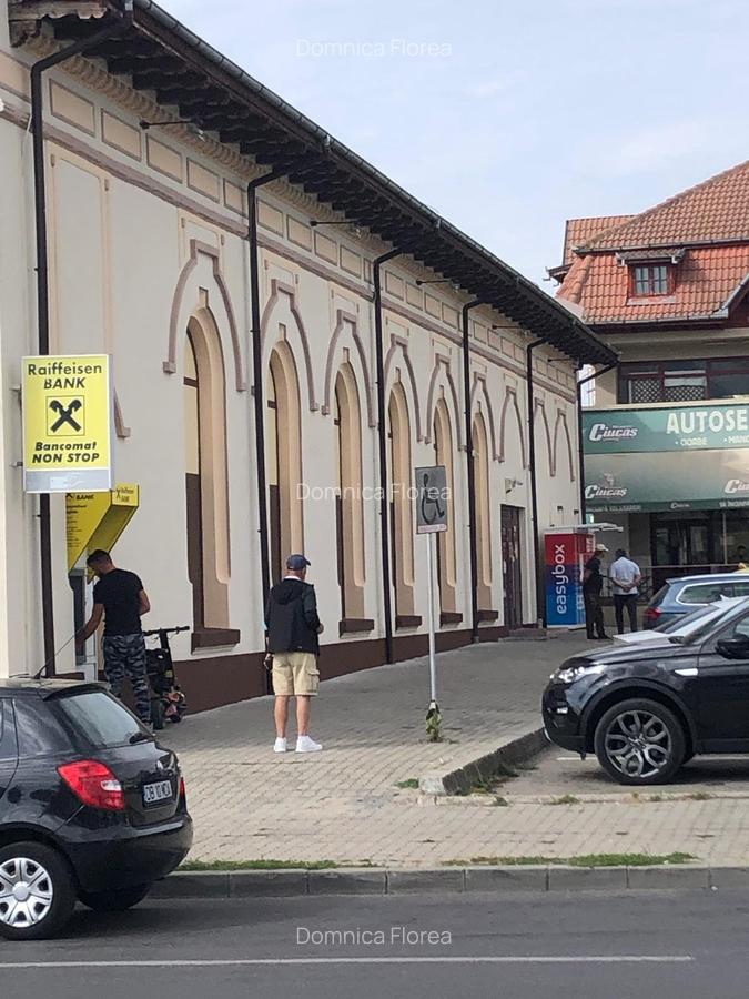 Oferim spre închiriere un spațiu comercial modern și complet amenajat - 3