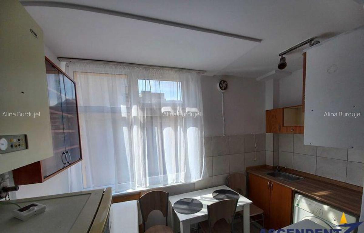 Garsoniera renovata, Astra, Brasov - 2