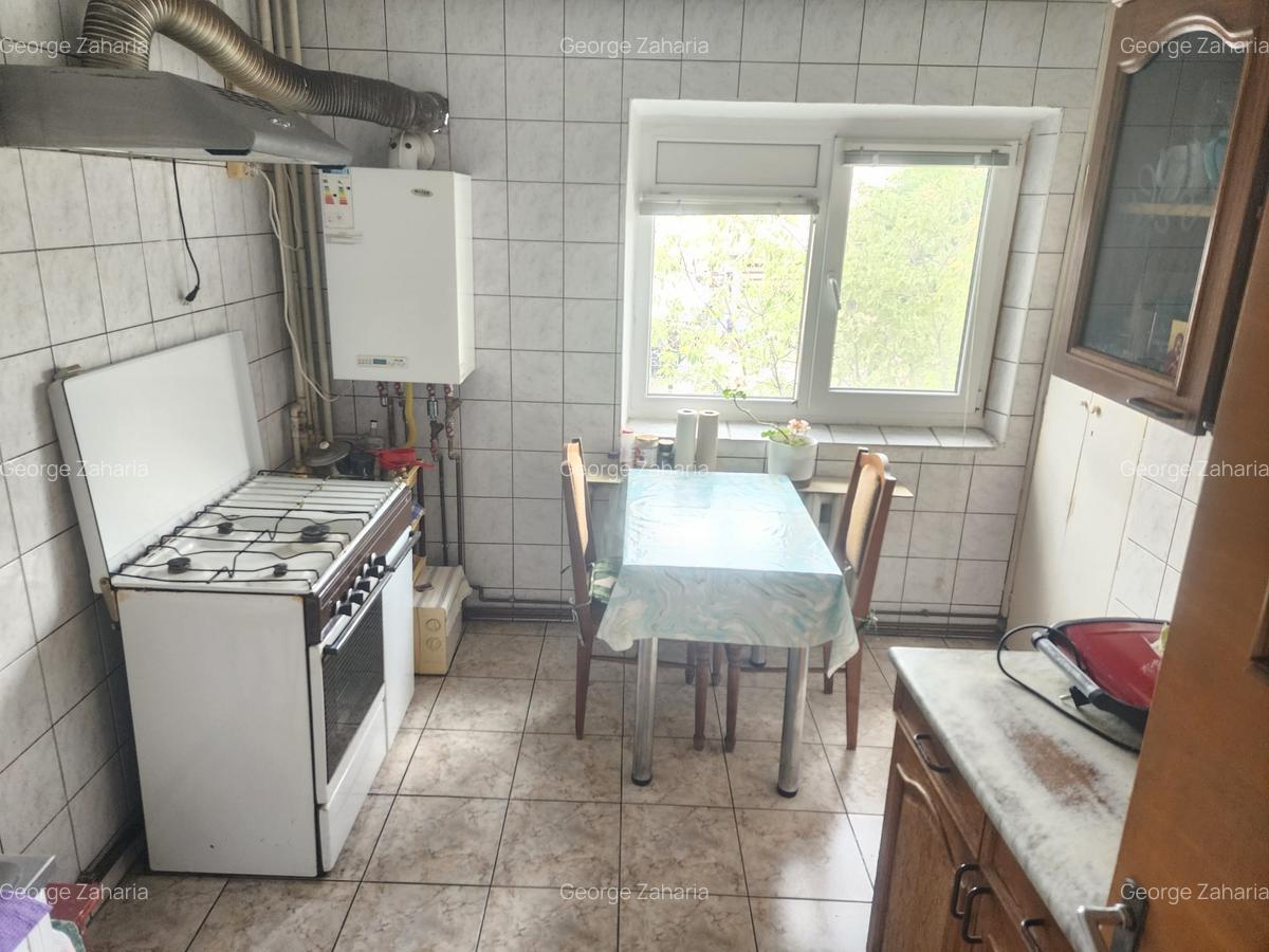 Apartament 3 camere mall Vitan centrala proprie - 10