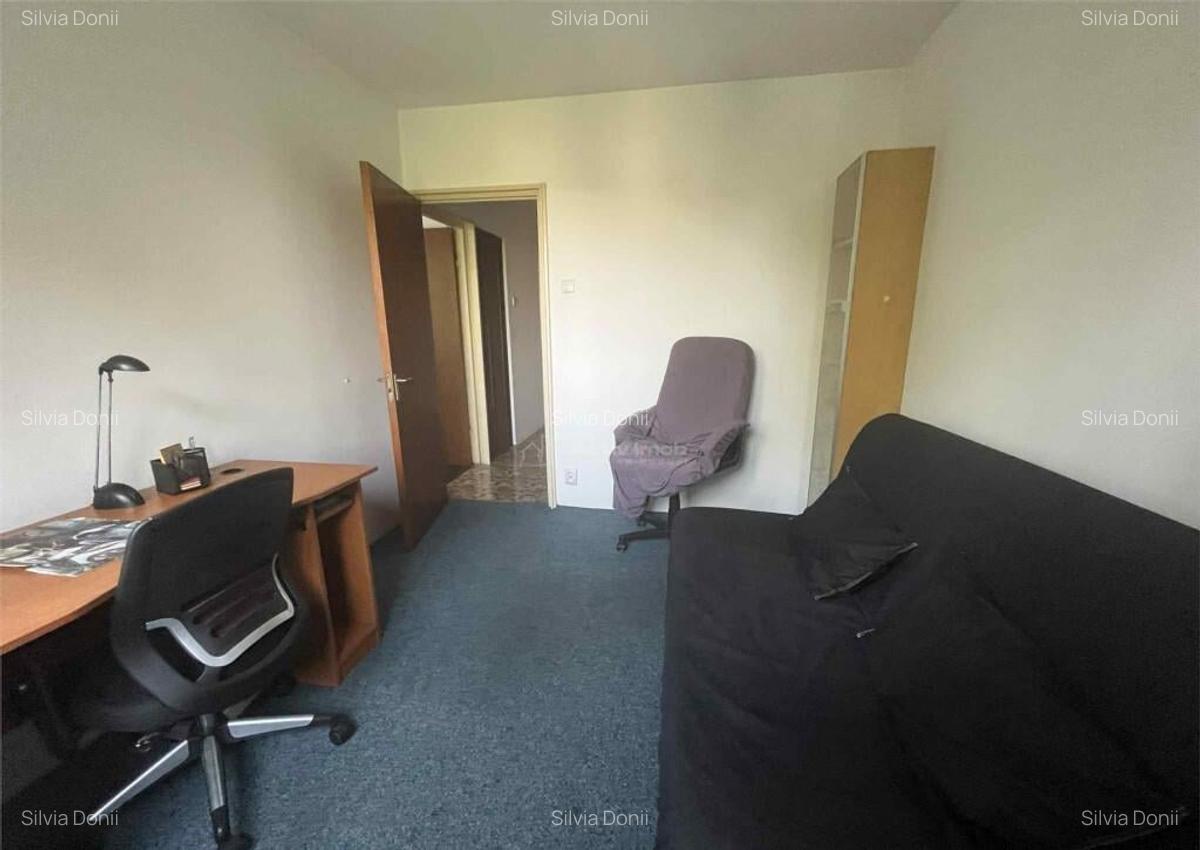 Apartament 3 camere - decomandat - bd.Timisoara - 6