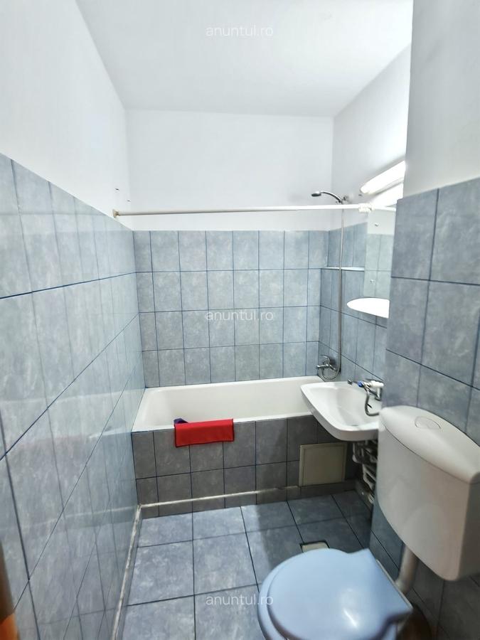 Berceni - Aparatorii Patriei Metrou - 6