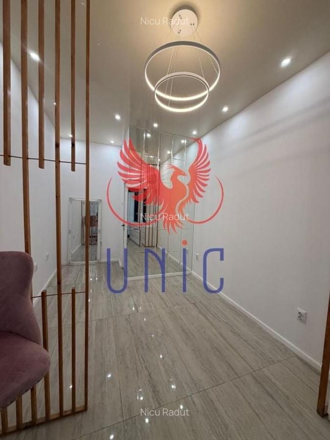 NUMAI 26.000 EURO! Camera cu baie, parter - 11