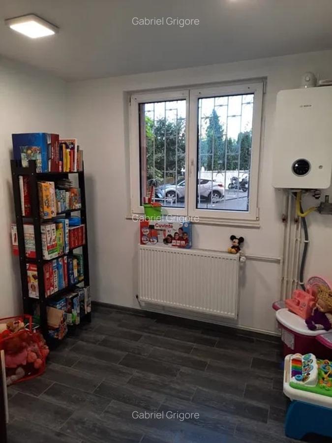 Apartament cu 3 camere circular în Astra - 4