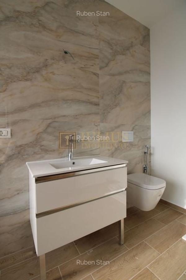 Casa zona Lunei, 5 camere + 3 bai, centrala proprie, prima inchiriere - 28