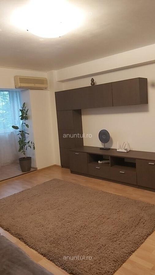 Piata Alba Iulia - 2
