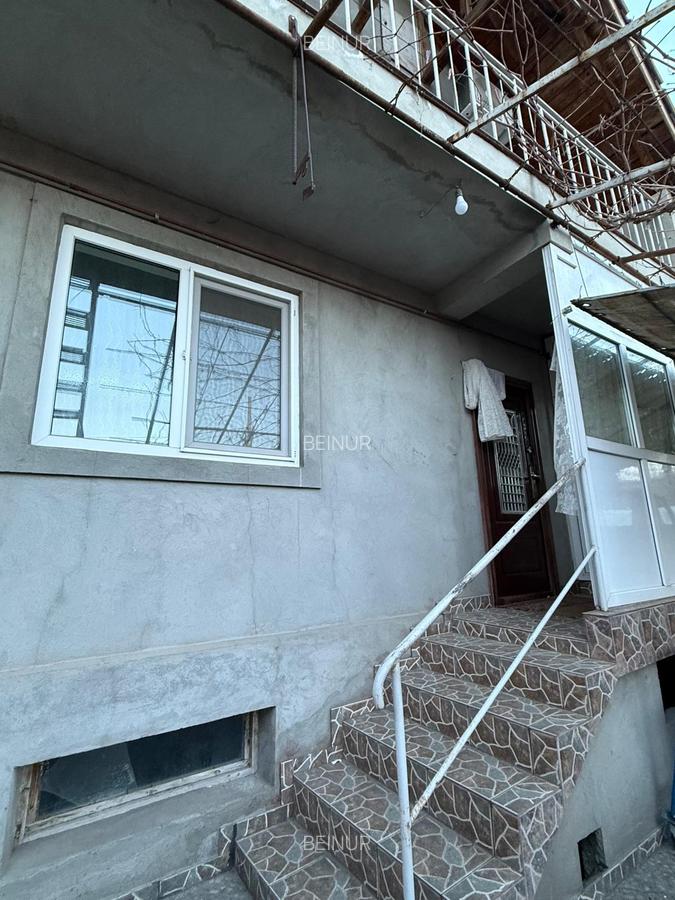 Casă cu 7 camere în Central - 10